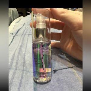 Ariana Grande perfume